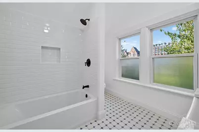 136 Dorchester Avenue, Cincinnati, OH 45219 - Photo 52
