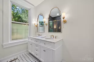 136 Dorchester Ave, Cincinnati, OH 45219 - Photo 38