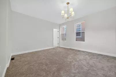 136 Dorchester Avenue, Cincinnati, OH 45219 - Photo 34