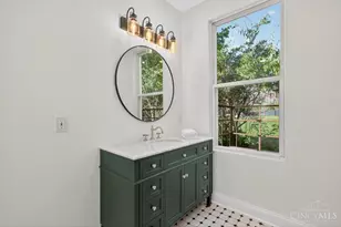 136 Dorchester Ave, Cincinnati, OH 45219 - Photo 42