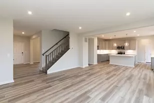 920 Pondside, Morrow, OH 45152 - Photo 8