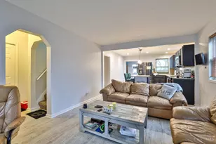 3318 Kleeman Rd, Green Township, OH 45211 - Photo 8