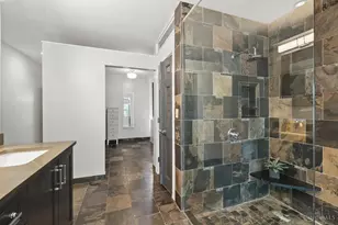 1120 Race St, Cincinnati, OH 45202 - Photo 38