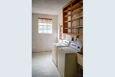 1276 E Day Circle, Miami Township, OH 45150 - Photo 46