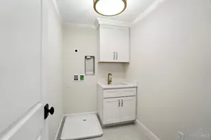 7834 Laurel Ave, Madeira, OH 45243 - Photo 24