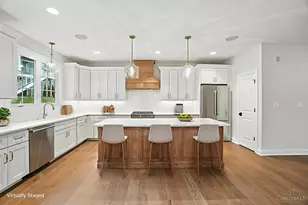 7834 Laurel Ave, Madeira, OH 45243 - Photo 10