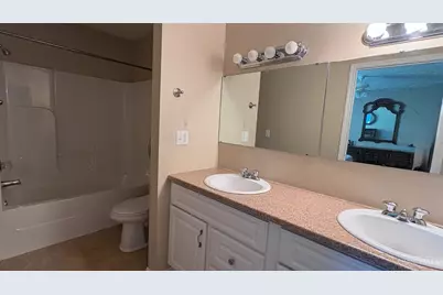 106 Tanglewood Drive, Hillsboro, OH 45133 - Photo 12