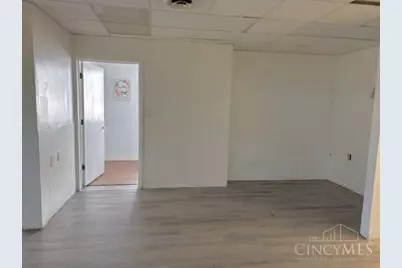 3708 Davis Avenue, Cheviot, OH 45211 - Photo 12