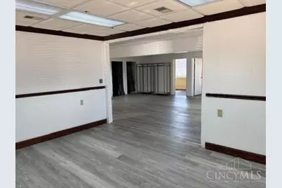 3708 Davis Avenue, Cheviot, OH 45211 - Photo 6