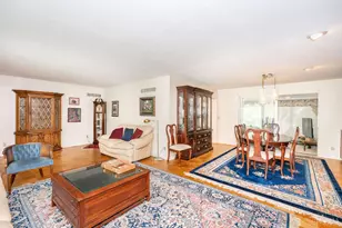 513 Chisholm Trail, Wyoming, OH 45215 - Photo 6