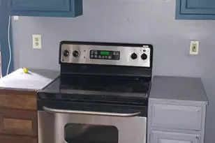 1808 Carll St, Cincinnati, OH 45225 - Photo 2