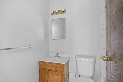 2058 Auburn Avenue, Cincinnati, OH 45219 - Photo 26