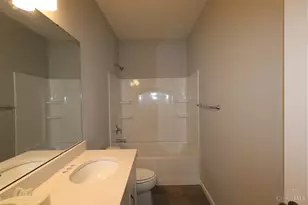 5694 Ohio Trl, Green Township, OH 45248 - Photo 32