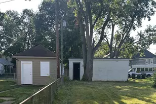 113 N Sutphin St, Middletown, OH 45042 - Photo 2