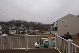 5686 Ohio Trl, Green Township, OH 45248 - Photo 6