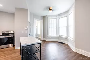 1874 Fairfax Ave, Cincinnati, OH 45207 - Photo 10