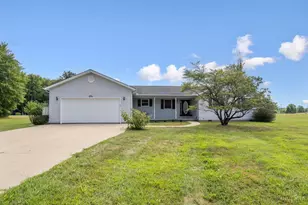 106 Sequoia Dr, Franklin Township, OH 45171 - Photo 2