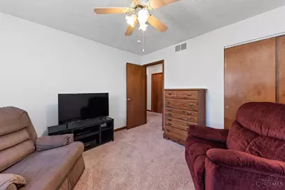 106 Sequoia Drive, Franklin Township, OH 45171 - Photo 38