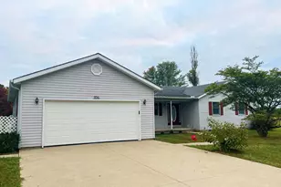 106 Sequoia Dr, Franklin Township, OH 45171 - Photo 1