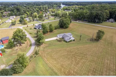 106 Sequoia Drive, Franklin Township, OH 45171 - Photo 12