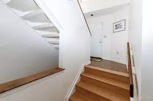 275 Bennington Way, Springdale, OH 45246 - Photo 4