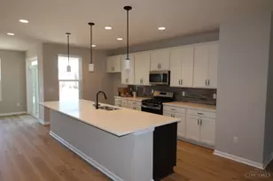 5682 Ohio Trl, Green Township, OH 45248 - Photo 10