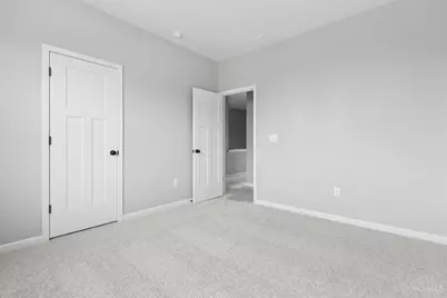 5682 Ohio Trail #4, Green Township, OH 45248 - Photo 16