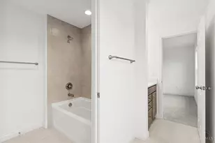 4033 Trailside Dr, Green Township, OH 45248 - Photo 26