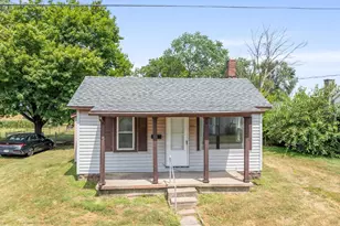 605 Spring Ave, Franklin, OH 45005 - Photo 2