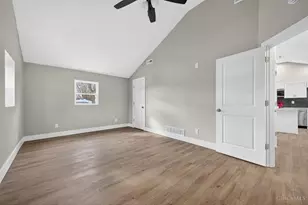 60 S Orchard Cir, Blanchester, OH 45107 - Photo 18