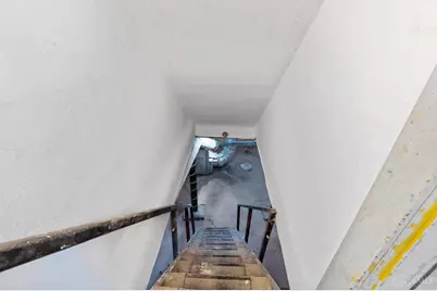 2084 Queen City Avenue, Cincinnati, OH 45214 - Photo 22