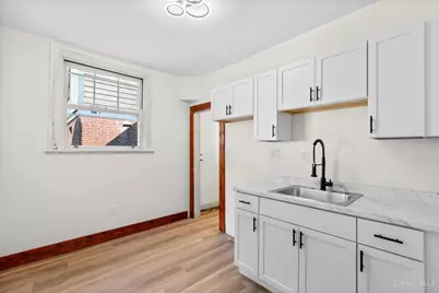 2084 Queen City Avenue, Cincinnati, OH 45214 - Photo 10