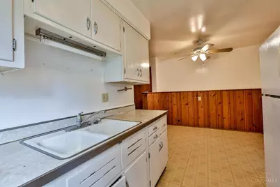 1850 Bising Avenue, Cincinnati, OH 45239 - Photo 12