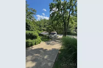 7754 Forest Road, Anderson Township, OH 45255 - Photo 8