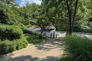 7754 Forest Rd, Anderson Township, OH 45255 - Photo 8