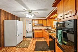 5575 Fairview Dr, Franklin Township, OH 45005 - Photo 28