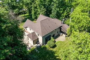 8714 Weller Rd, Montgomery, OH 45249 - Photo 6