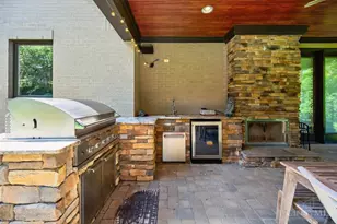 8714 Weller Rd, Montgomery, OH 45249 - Photo 42