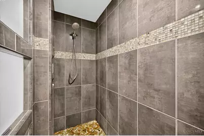 8714 Weller Road, Montgomery, OH 45249 - Photo 32