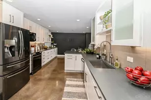 2401 Ingleside Ave, Cincinnati, OH 45206 - Photo 16