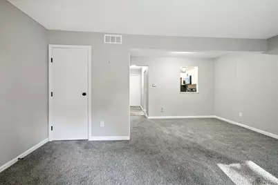 5356 Pros Drive, West Chester, OH 45069 - Photo 6