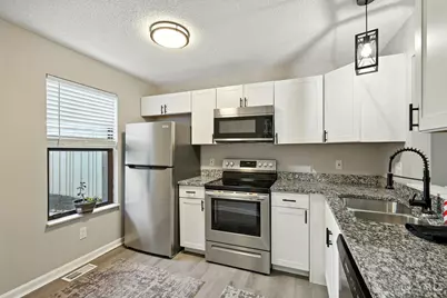 5356 Pros Drive, West Chester, OH 45069 - Photo 8