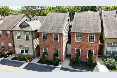 10555 Montgomery Road #49, Montgomery, OH 45242 - Photo 2