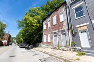 36 E Clifton Ave, Cincinnati, OH 45202 - Photo 2