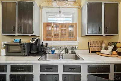 2235 W North Bend Road, Cincinnati, OH 45239 - Photo 18