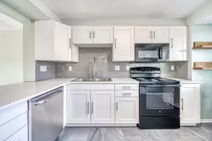 3015 Stratford Ct, Loveland, OH 45140 - Photo 12