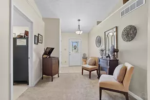 8784 Wilmington Rd, Washington Township, OH 45054 - Photo 10