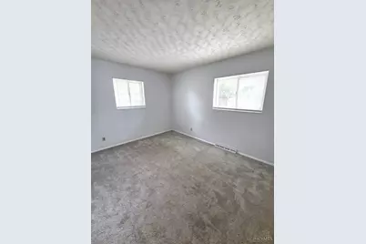 9224 Comstock Drive, Colerain Township, OH 45231 - Photo 16