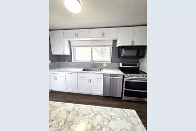 9224 Comstock Drive, Colerain Township, OH 45231 - Photo 6