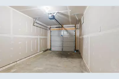 10368 Mae Court, Colerain Township, OH 45251 - Photo 20